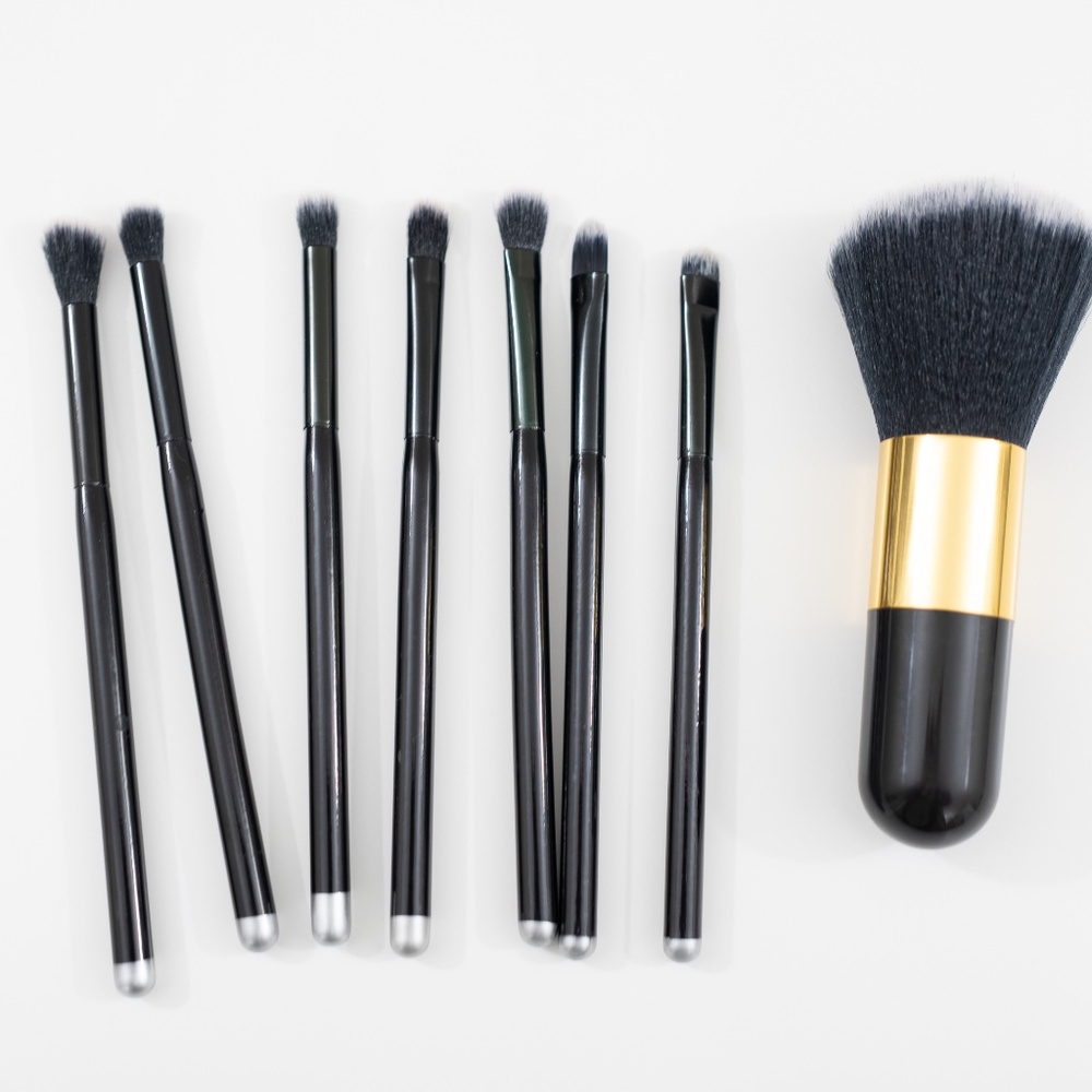 Generic Eyeshadow and Powder Brush Set of 8